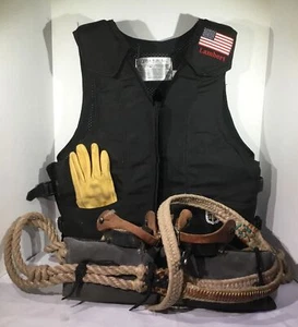 Ride Right, Inc. Men’s Size Medium Roping Vest & Accessories Set YS-712 - Picture 1 of 9