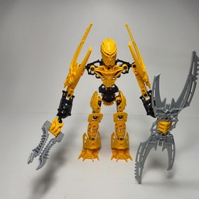 LEGO BIONICLE Mata Nui 8989 Glatorian Legends *Missing Ammo, Otherwise Complete*