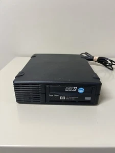 HP StorageWorks DAT 72 USB External Tape Drive, DW027A With USB Interface - Afbeelding 1 van 2