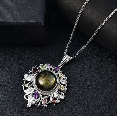 Кулон из платины с лабрадоритом и несколькими драгоценными камнями Karis Malagasy 316LSS шейный платин - Изображение 1 из 4