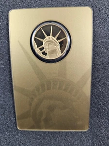 🌟 PAMP Suisse Solomon Islands 1/4 oz Gold Statue of Liberty Round Elizabeth - Picture 1 of 3