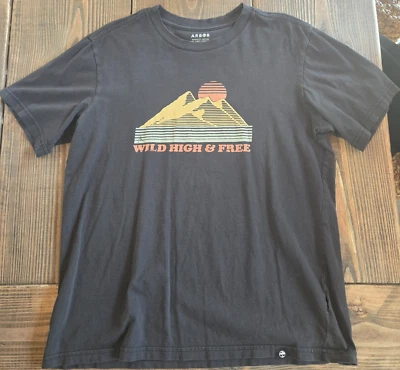 Camiseta Arbor Algodón Orgánico Pequeña Negra Salvaje Alta y Gráfico Libre Crew Camiseta Suave Foto 1 de 4