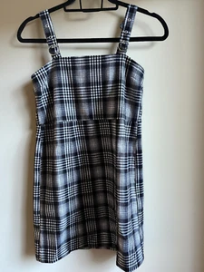 Forever 21 Girls/Junior Black/White Plaid Mini Dress. Size 13/14 - Picture 1 of 5