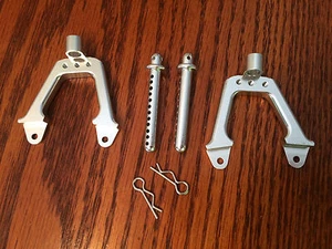 Front SCX10 Aluminum Shock Tower and Body Post Strong Light Weight RC AX80025 - Picture 1 of 2