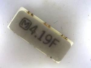 10 EFOS4194E5 4,19 MHz Keramik Resonator mit 33pf Kondensator M-4.19F - Bild 1 von 5