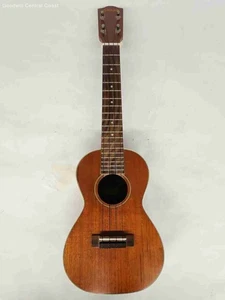 Stagg Ukulele - Picture 1 of 7
