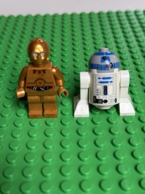 LEGO Star Wars C-3PO & R2-D2 Minifigures - Image 1 of 4