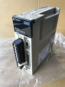 NEW ORIGINAL YASKAWA AC SERVO DRIVER SGDS-01A01A SGDS01A01A EXPEDITED SHIPPING - Picture 1 of 2