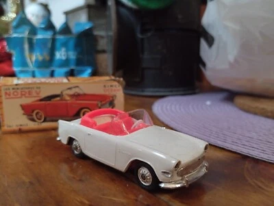 NOREV Plastic 1/43 - Simca Ocean White N° 19 - Immagine 1 di 4