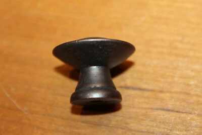 Perilla de extracción de cajón redonda genérica para gabinete único huérfano NOS O-31 Foto 1 de 4