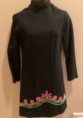 Vestido negro de lana bordada vintage CHARM of Hollywood talla pequeña Foto 1 de 4
