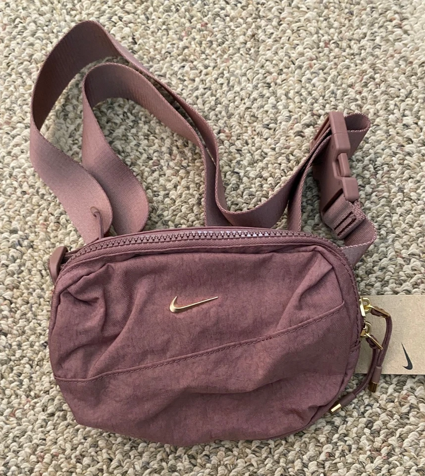 Nike Aura Crossbody Bag 2L Sportswear Bag Waistpack Smoky Mauve HM6120-208