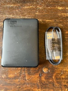 Western Digital Elements 5 TB External USB 3.0 2.5 inch Hard Disk Black - Photo 1/2
