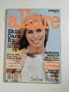 Revista Allure Niki Taylor agosto 1995 - Imagen 1 de 1
