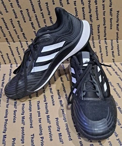 Size 8 M Adidas Bounce Black Womens Volleyball Shoes NEW OTHER - Picture 1 of 7