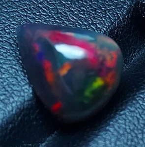 Ethiopian black opal cabochon - loose natural welo Opal gemstone 4.15 CTS - Bild 1 von 10