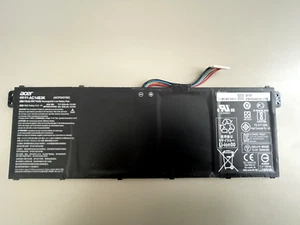 Batterie authentique Acer AC14B3K pour Acer Aspire E3-111 ES1-511 ES1-512 V3 - Photo 1/2