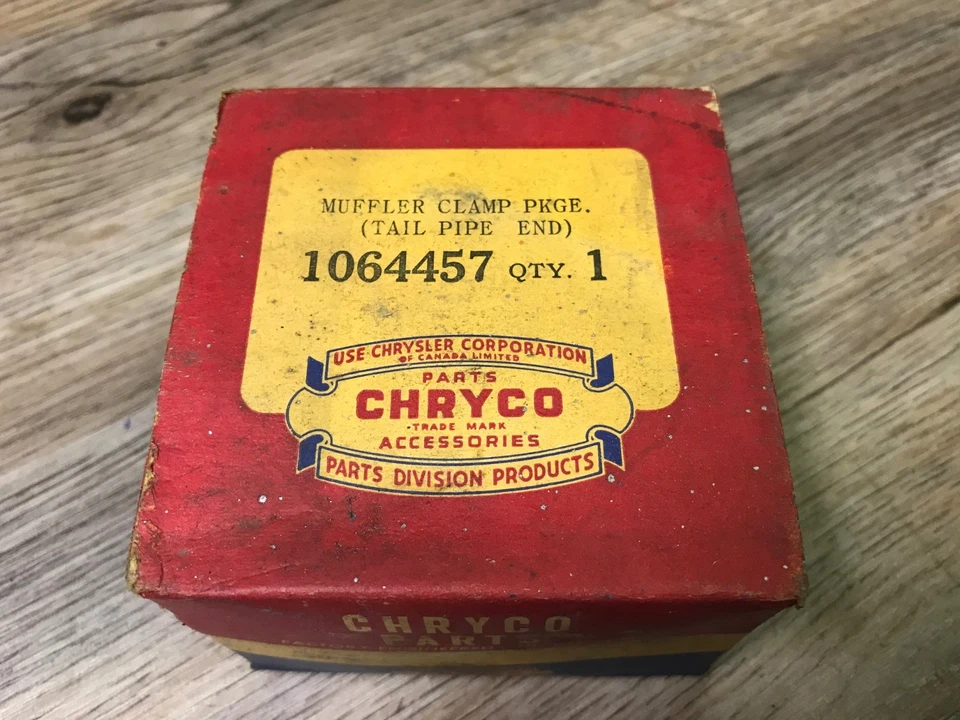 ВЫХЛОПНОЙ ЗАЖИМ 1938–1941 PLYMOUTH NOS MOPAR DESOTO ДИАМЕТР 1 3/4 ДЮЙМА 1064457  - Изображение 1 из 1