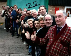Radio Autograph: PHILIP POPE (The Hitchhiker's Guide to the Galaxy) Signed Photo - Bild 1 von 1