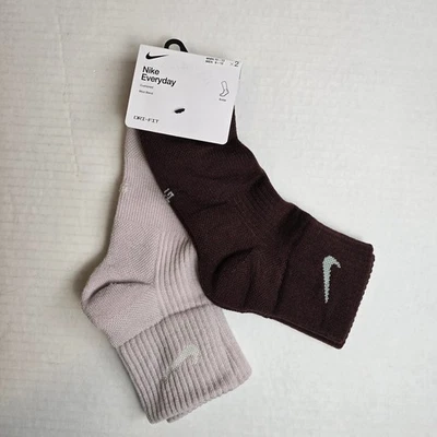Calcetines al tobillo acolchados Nike Everyday mezcla de lana talla W10-13/M8-12 DQ6397-907 Foto 1 de 2