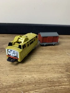 Thomas Trackmaster Reparación de Accidentes Diesel 10 FUNCIONA Motorizado Revolución LEER - Imagen 1 de 8