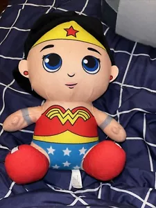DC Comics Wonder Woman 9" 2019 Toy Factory Sitting Big Head Stuffed Plush Doll - Picture 1 of 3