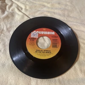 45 RPM Vinyl Record USA for Africa We are the World VG - Picture 1 of 2