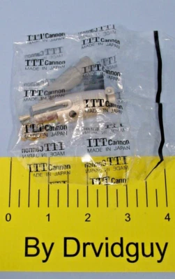 Enchufe conector circular ITT Cannon XLR-3-11C; hembra; 3 posiciones; 020491-0004 Foto 1 de 3