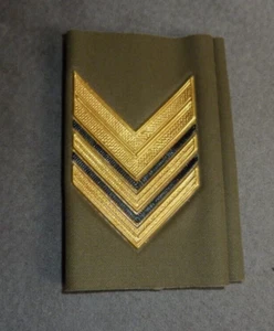 SERGENTE MAGGIORE - ESERCITO ITALIANO - GRADI UNIFORME ESTIVA ANNI 80/90 - Foto 1 di 1