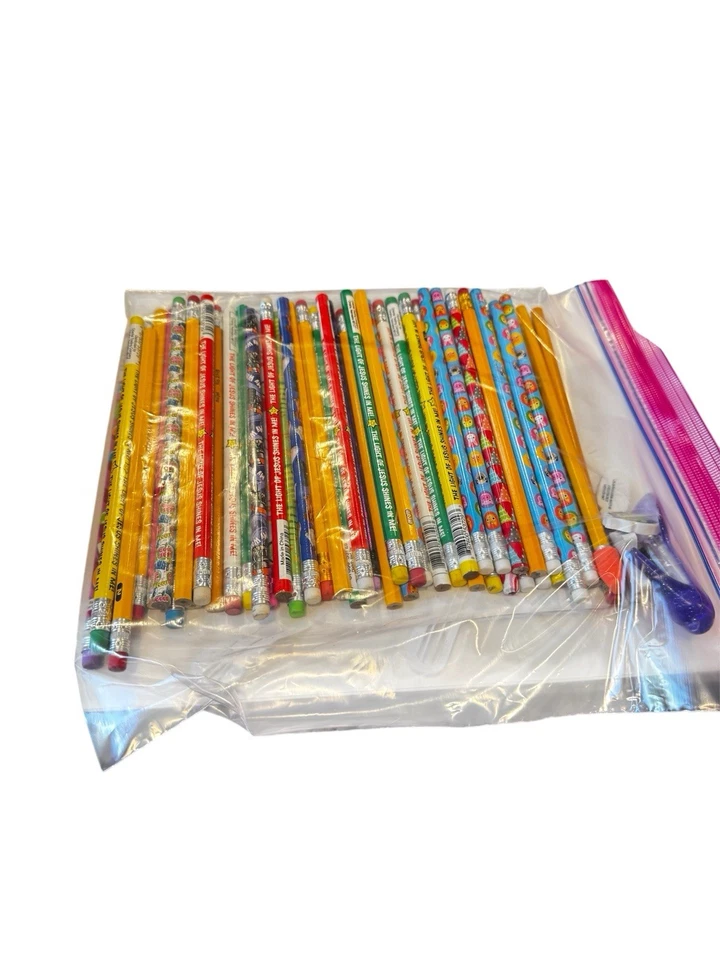 Lote De 42 Nuevos Nº 2 Lápices HB Coloridos Dibujos Animados Religiosos Surtidos + Regalos Foto 1 de 3