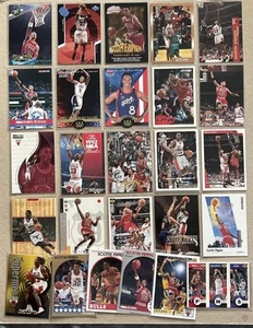 (26) Scottie Pippen Chicago Bulls Cards HOF All Near Mint - Mint - Bild 1 von 24