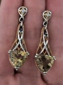 Michael Valitutti NH Gems En Vogue Sterling Peridot Sapphire Dangle Earrings - Picture 1 of 2
