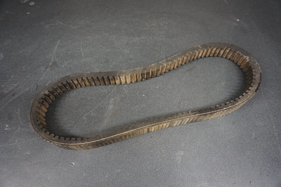 Correa de transmisión para moto de nieve Ski-Doo 2000-2023 MXZ Summit Grand Touring 800 OEM Foto 1 de 3