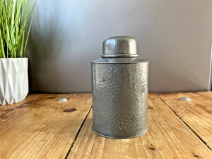 ANTIQUE WILLIAM HUTTON ENGLISH HAMMERED PEWTER TEA CADDY STORAGE JAR CANISTER - Picture 1 of 8