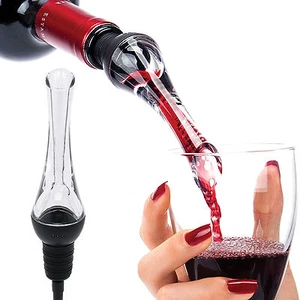 VERSAVINO CON SISTEMA DI AERAZIONE E SUPPORTO DOPPIA AZIONE VERSA VINO DECANTERS - Foto 1 di 1