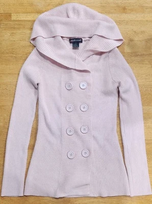 Takeout double button up sweater pink size M - small stain on front of sweater - Image 1 of 4