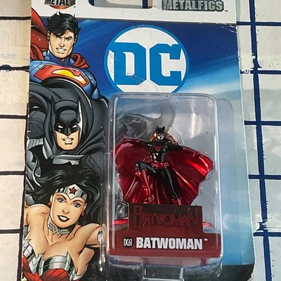 Nano Metalfigs DC Comics Batwoman Jada Toys DC61 2018 Liga de la Justicia Nuevo 84406 Foto 1 de 3
