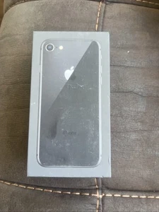 Boîte iPhone 8 boîte d'origine Apple au détail uniquement sans accessoires sans téléphone - Photo 1 sur 2