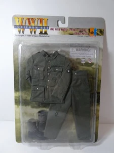 Dragon WWII Uniform Set M43 Field Blouse Private Schutze for 1/6 Figure NEW 1999 - Picture 1 of 6