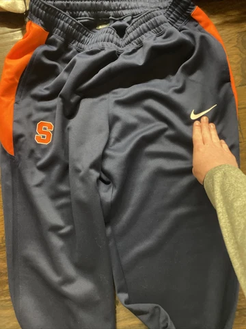 Nike Syracuse Basketball Men’s XLT Team Issued Sweatpants Cover