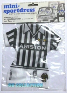 VECCHIO GADGET VINTAGE 1977 CALCIO FOOTBALL MINI MAGLIETTA PER AUTO : JUVENTUS - Picture 1 of 3