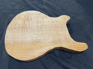 Corpo chitarra acero 1 pezzo vuoto tagliato a forma di "PRS" #3077 - Foto 1 di 7