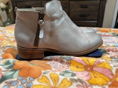 n.d.c. Botines de cuero Helene hechos a mano en gris claro talla 38,5 Foto 1 de 4