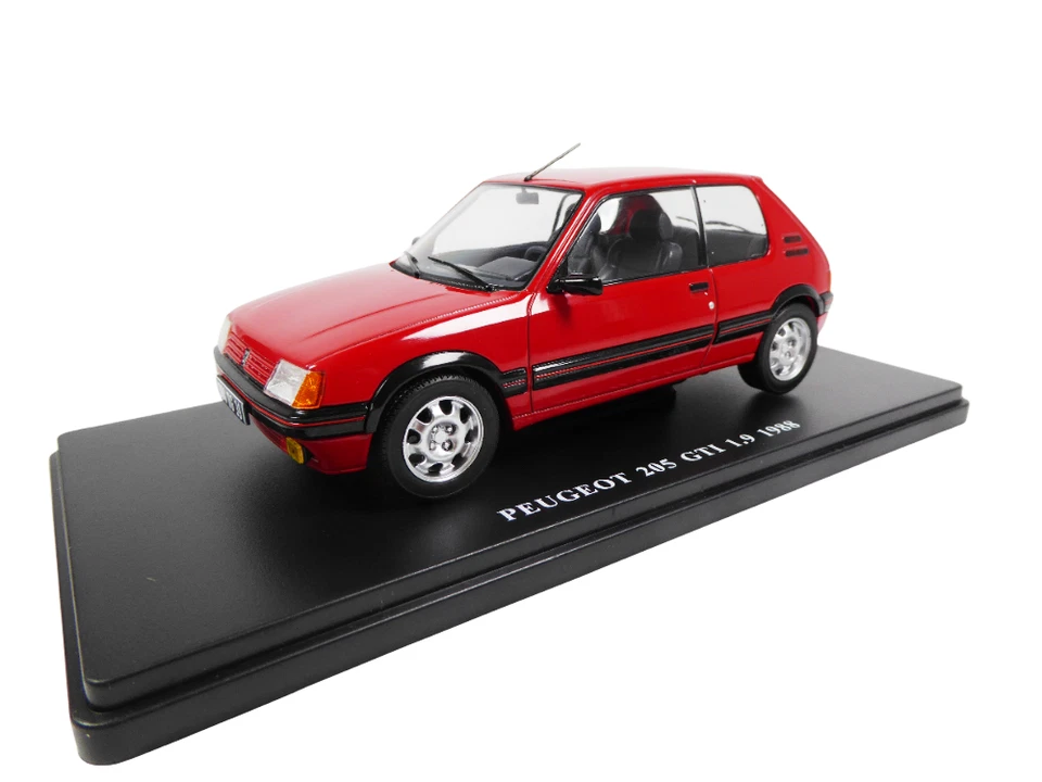 Peugeot 205 GTI 1.9 1988 rouge 1/24 IXO OPO10 Voiture miniature Diecast 6718 - Photo 1/4