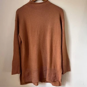 Suéter para mujer Moth Anthropologie marrón rico cuello falso mediano - Imagen 1 de 7
