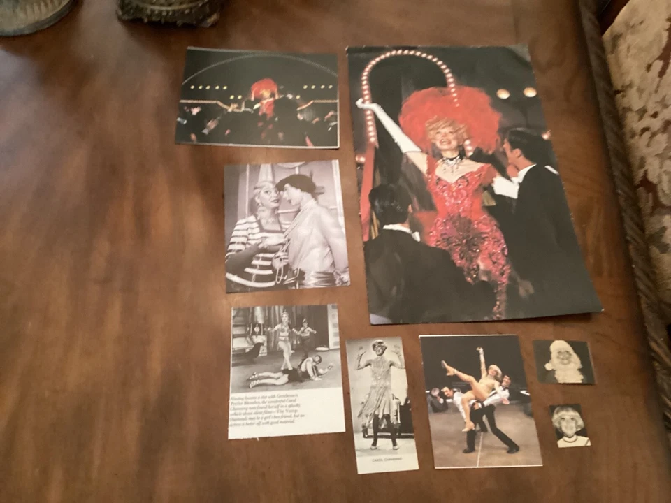 Lote de recortes raros de Carol Channing Foto 1 de 1