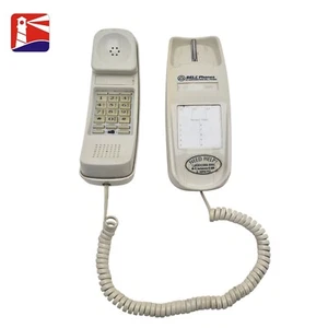 Telefony dzwonkowe klasyczne ulubiony telefon analogowy.  - Zdjęcie 1 z 7