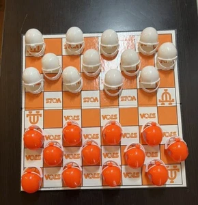 Vintage ~ Tennessee Volunteers Checkers Game ~ Classic Rival Edition ~ Football - Picture 1 of 17