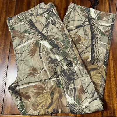 Realtree AP Camo Cargo Hunting Pants 6 Pockets Camouflage Mens XL 40-42x32 - Image 1 of 4