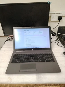 HP 255 G7 AMD Ryzen 5 3500U Laptop Windows 11 15.6" - 8GB - 512GB SSD - Afbeelding 1 van 8